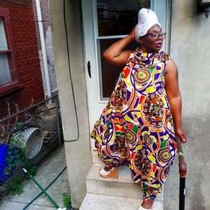 Multi colored jumper can be worn as a dress also